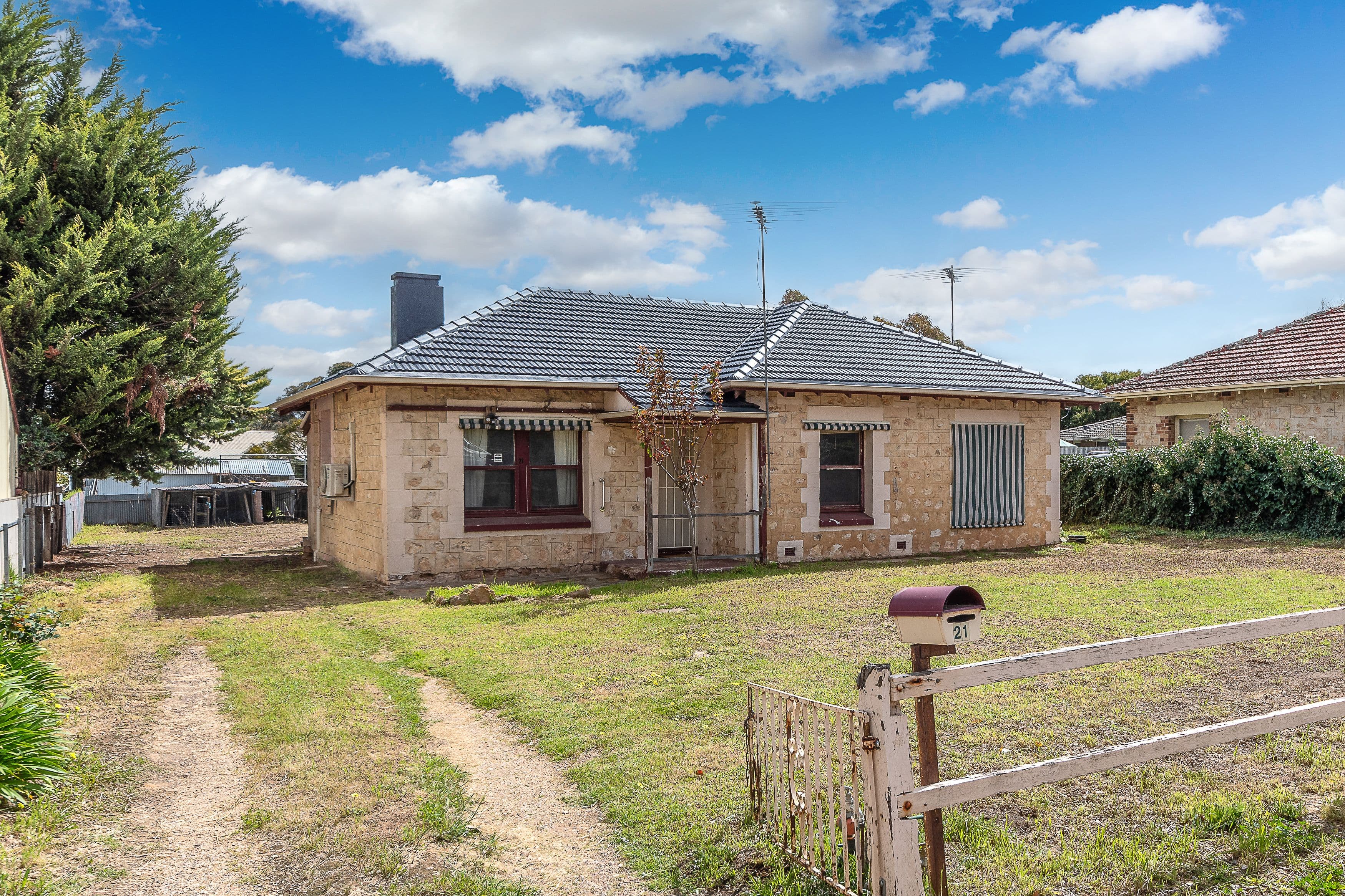 21 Weigall Avenue, Murray Bridge SA 5253, Murray Bridge - Image 1