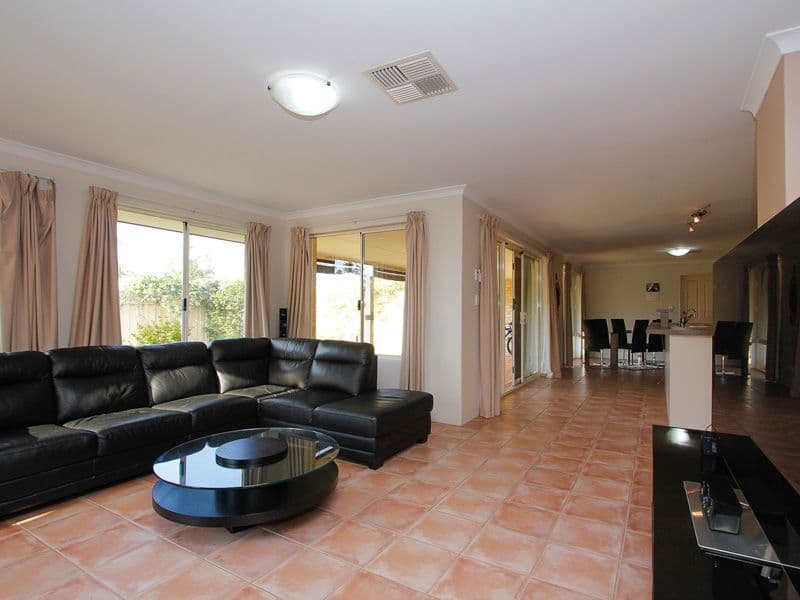 49 Hardwick Boulevard, Canning Vale WA 6155, Canning Vale - Thumbnail 8