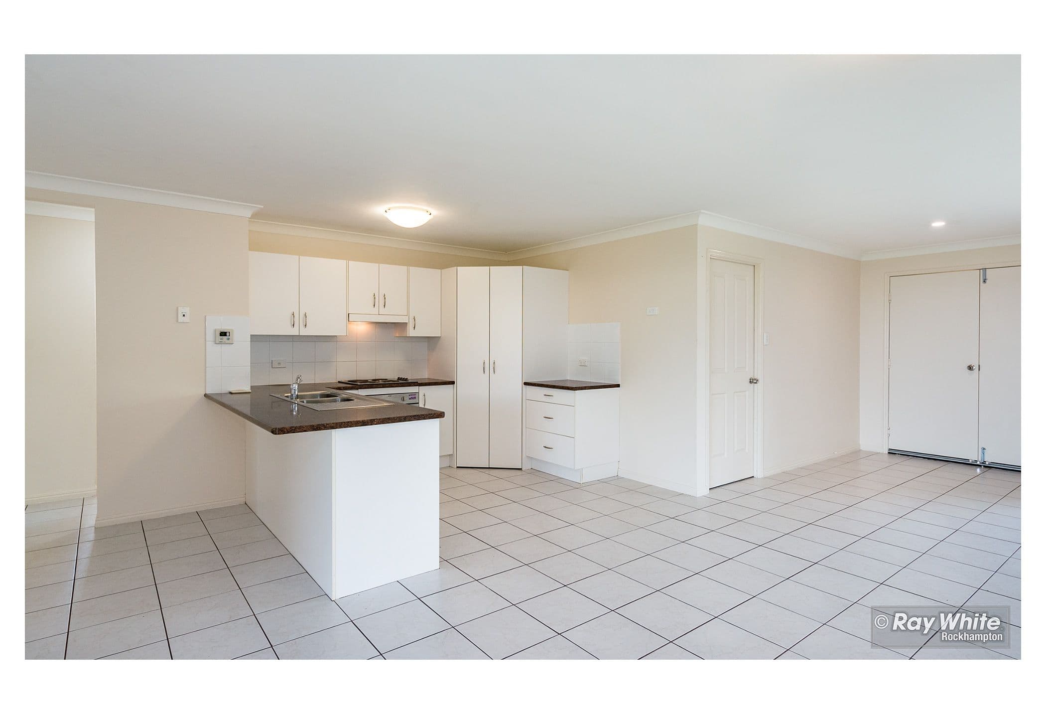 6 Broadhurst Drive, Gracemere QLD 4702, Gracemere - Thumbnail 2