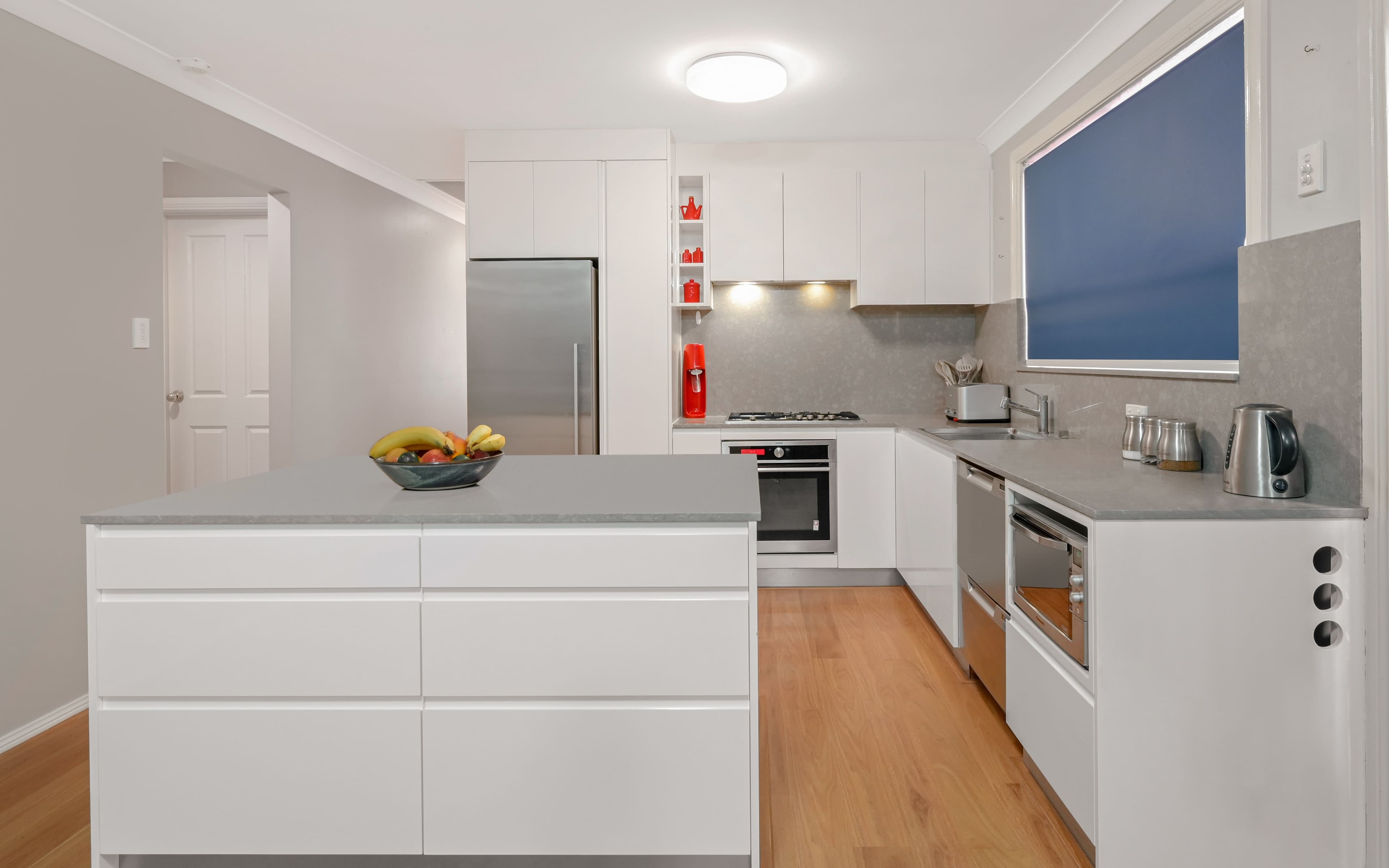 10 Wolseley Place, Ingleburn NSW 2565, Ingleburn - Thumbnail 3