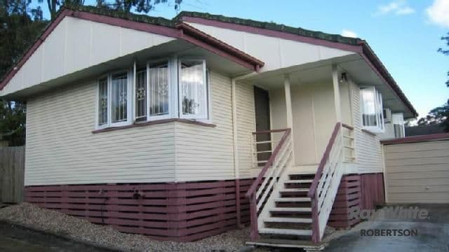 35 Casmaria Street, Mansfield QLD 4122, Mansfield - Thumbnail 2