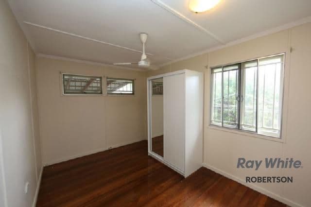 35 Casmaria Street, Mansfield QLD 4122, Mansfield - Thumbnail 8