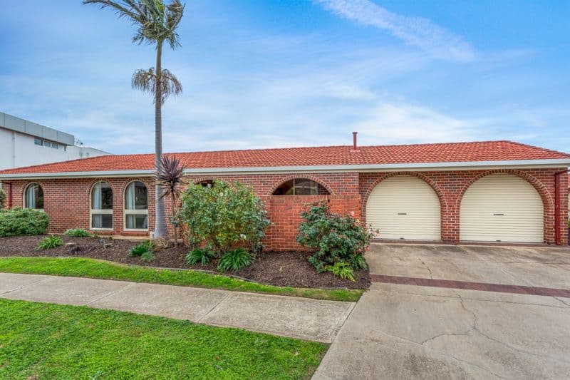  83 Lochside Drive, WEST LAKES SA 5021, West Lakes - Image 1
