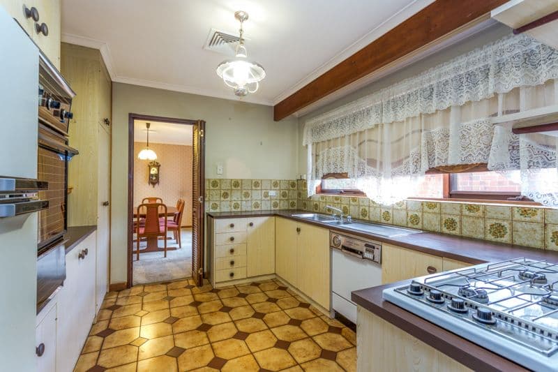  83 Lochside Drive, WEST LAKES SA 5021, West Lakes - Thumbnail 6