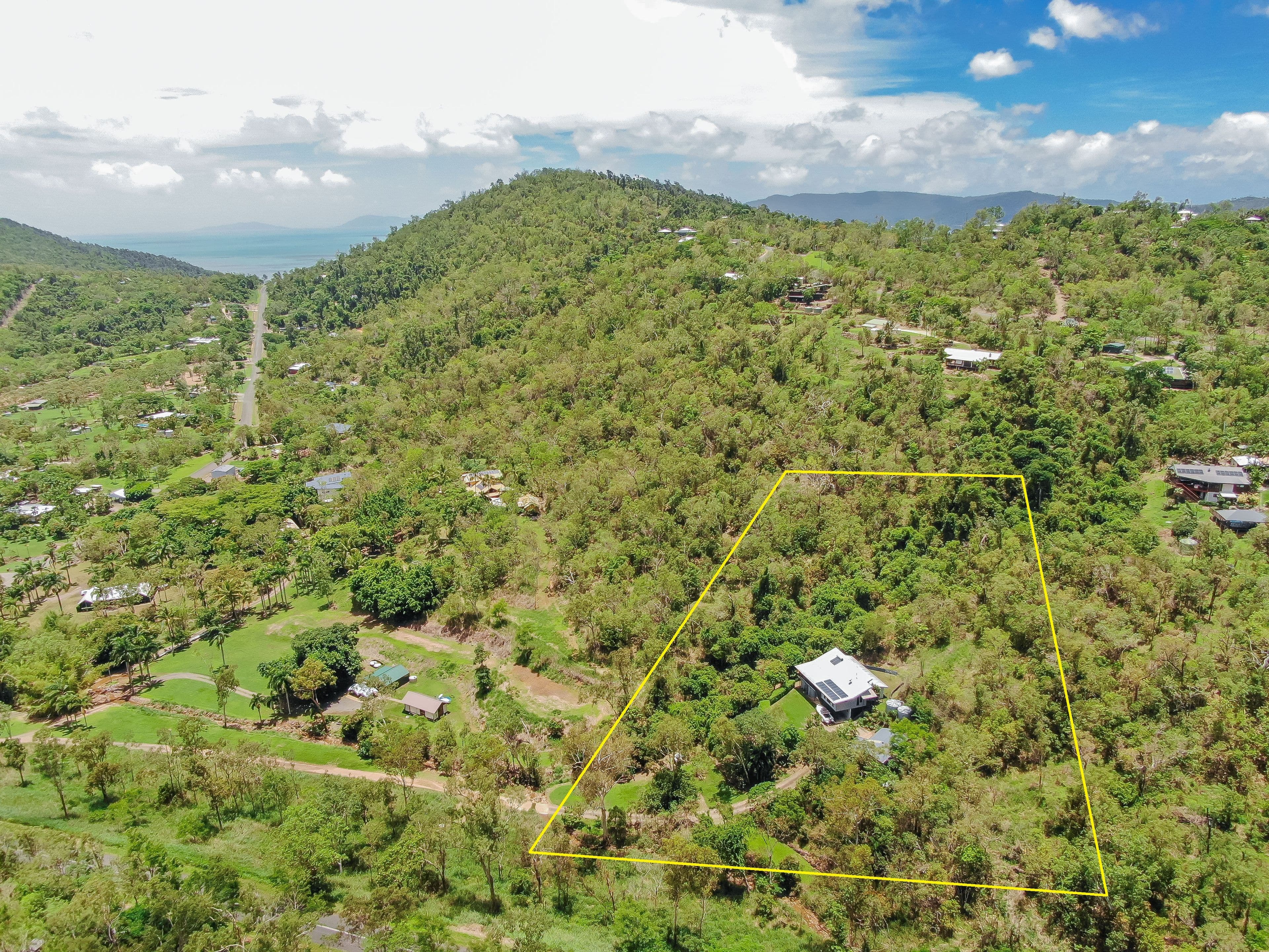 2 Pringle Road, Cannonvale QLD 4802, Cannonvale - Thumbnail 3