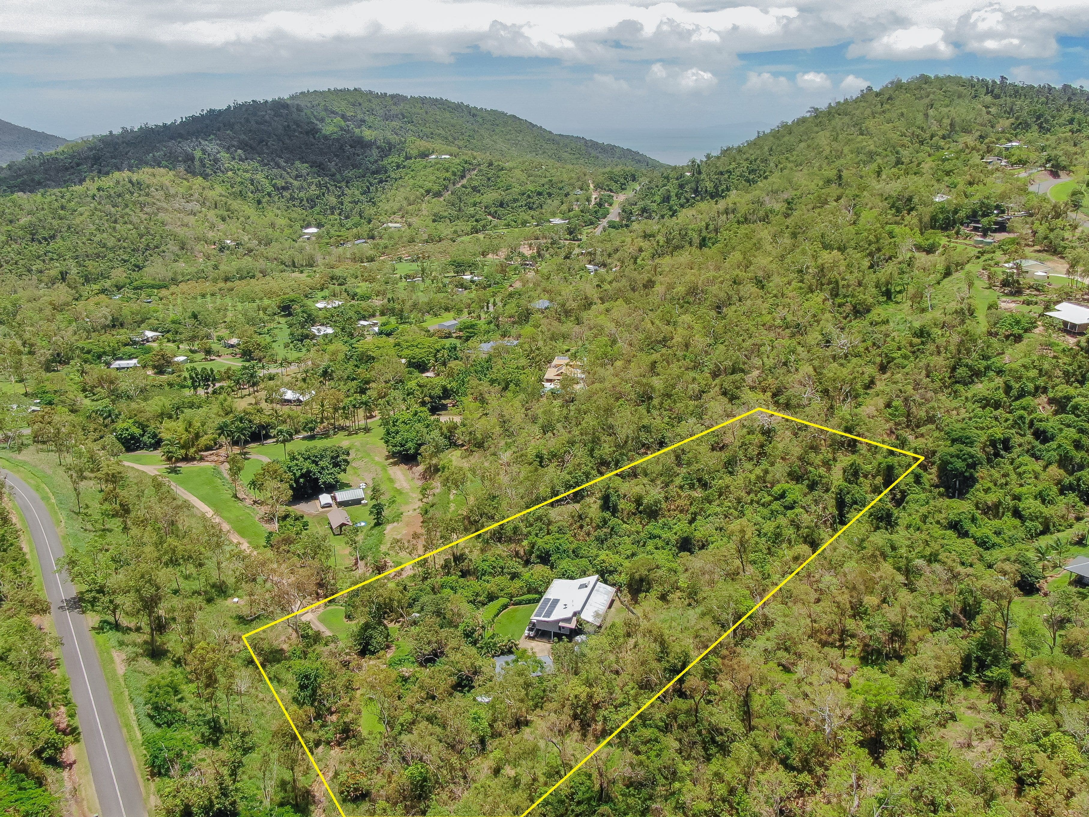 2 Pringle Road, Cannonvale QLD 4802, Cannonvale - Thumbnail 6