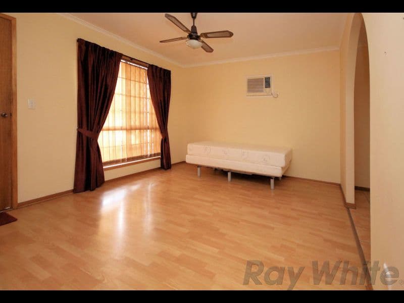 16 Brendale Avenue, Flinders View QLD 4305, Flinders View - Thumbnail 2