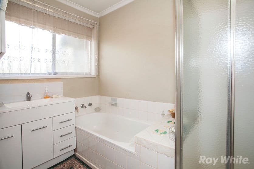 8 Sunrise Drive, Mulgrave VIC 3170, Mulgrave - Thumbnail 7