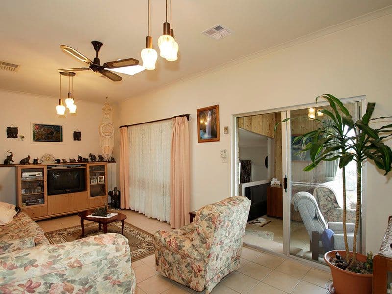 8 Bramley Court, HUNTFIELD HEIGHTS SA 5163, Huntfield Heights - Thumbnail 4