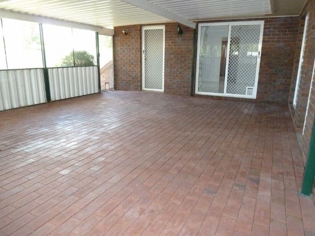 11 Leister Court, BUCASIA QLD 4750, Bucasia - Thumbnail 3