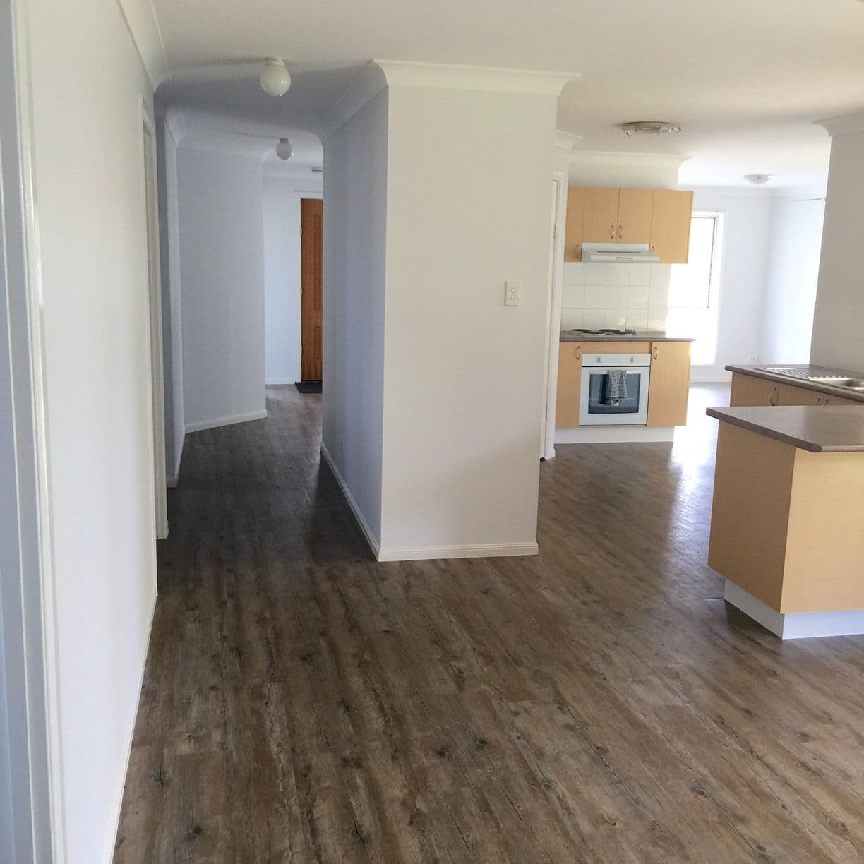102 Toohey Street, Caboolture QLD 4510, Caboolture - Thumbnail 7