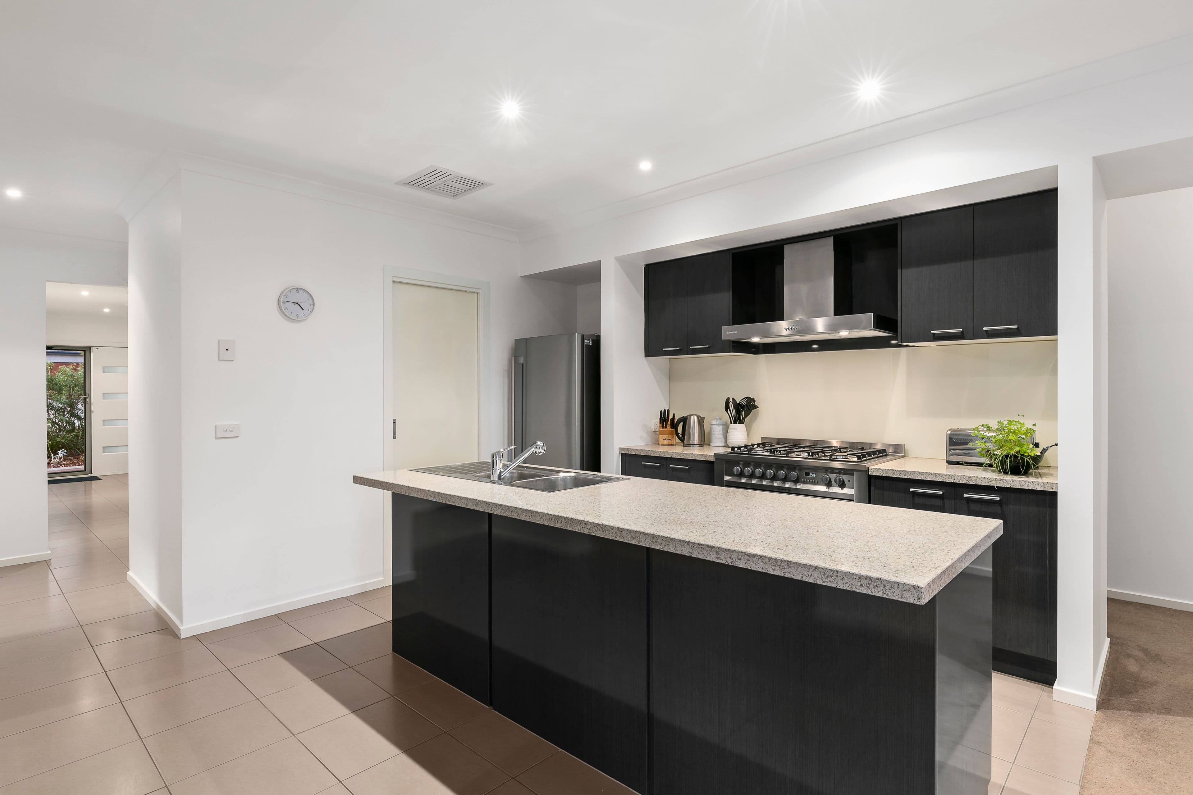 41 Midland Road, Doreen VIC 3754, Doreen - Thumbnail 2