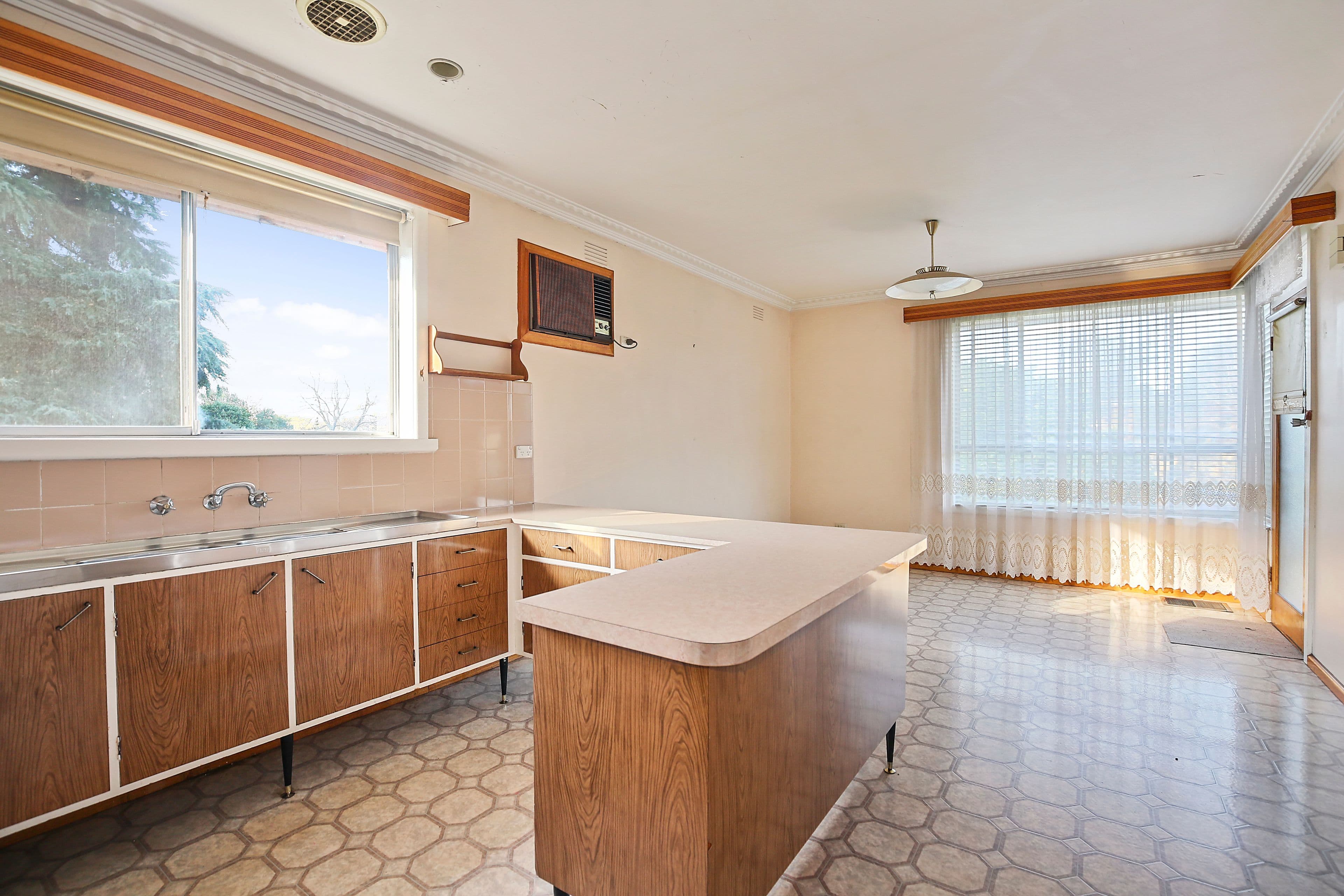13 Towers Road, Lilydale VIC 3140, Lilydale - Thumbnail 4