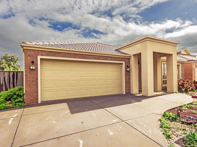 3 Solander Grove, TARNEIT VIC 3029, Tarneit - Thumbnail 2