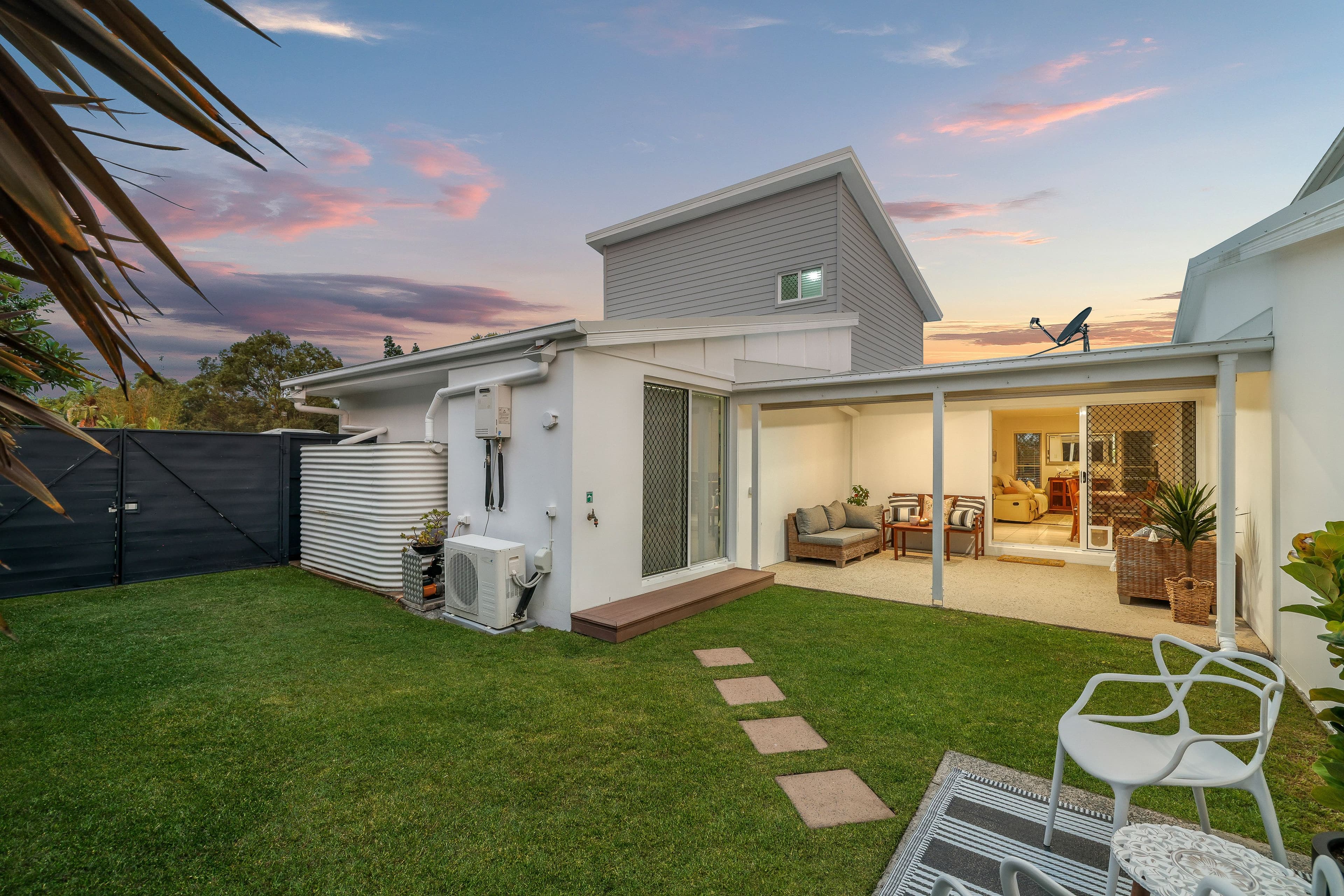 6 Lysterfield Rise, Upper Coomera QLD 4209, Upper Coomera - Thumbnail 8