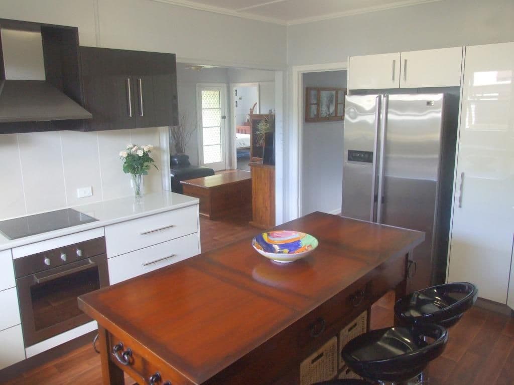 14 Sharp Street, CROWS NEST QLD 4355, Crows Nest - Thumbnail 2