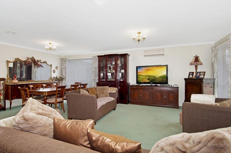 16 Greenslopes Drive, CARRUM DOWNS VIC 3201, Carrum Downs - Thumbnail 2