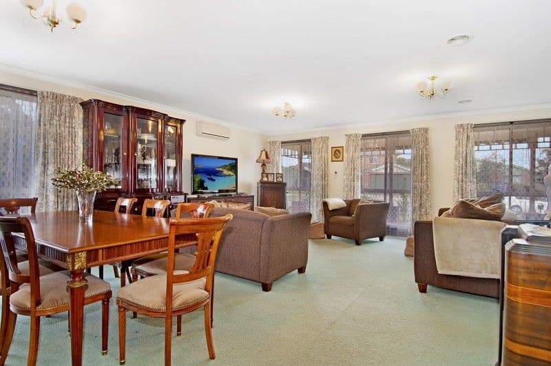 16 Greenslopes Drive, CARRUM DOWNS VIC 3201, Carrum Downs - Thumbnail 8