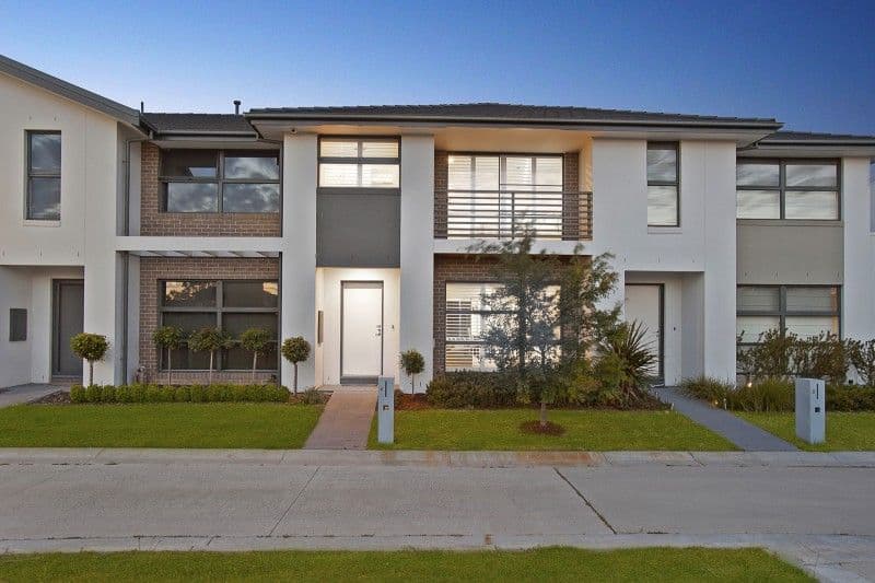 4 Hope Court, WATERWAYS VIC 3195, Waterways - Image 1