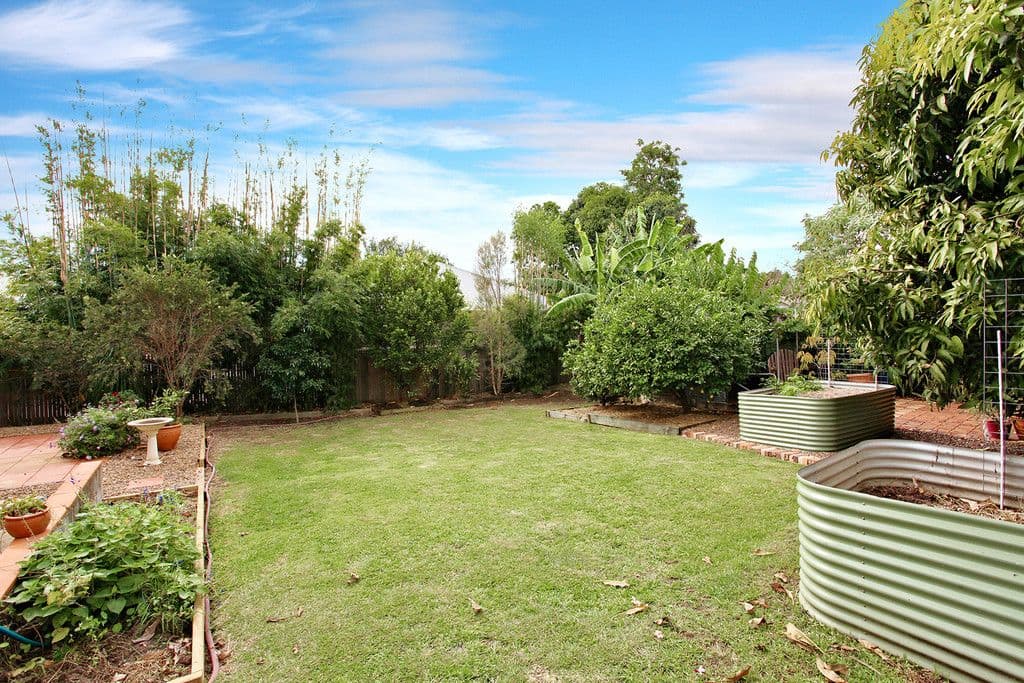 8 French Street, Booval QLD 4304, Booval - Thumbnail 3