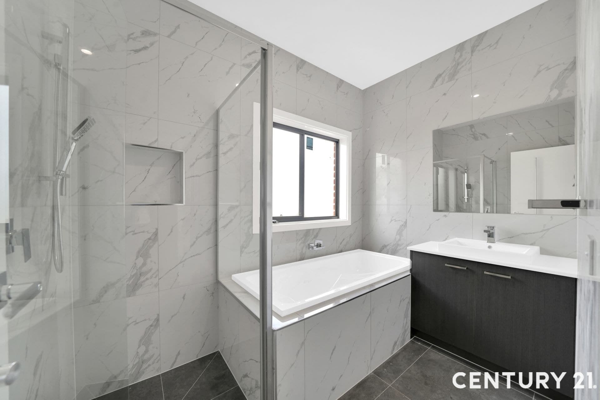 Suite 4 241-244 Caroline Springs Blvd, Caroline Springs, VIC, 3023, Deanside - Thumbnail 7