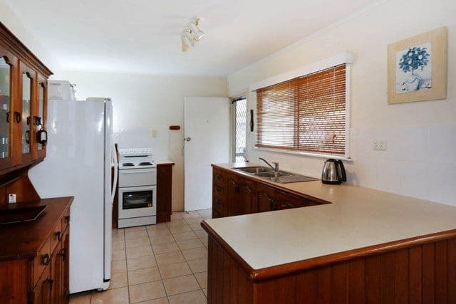 15 McBride Street, HEATLEY QLD 4814, Heatley - Thumbnail 2
