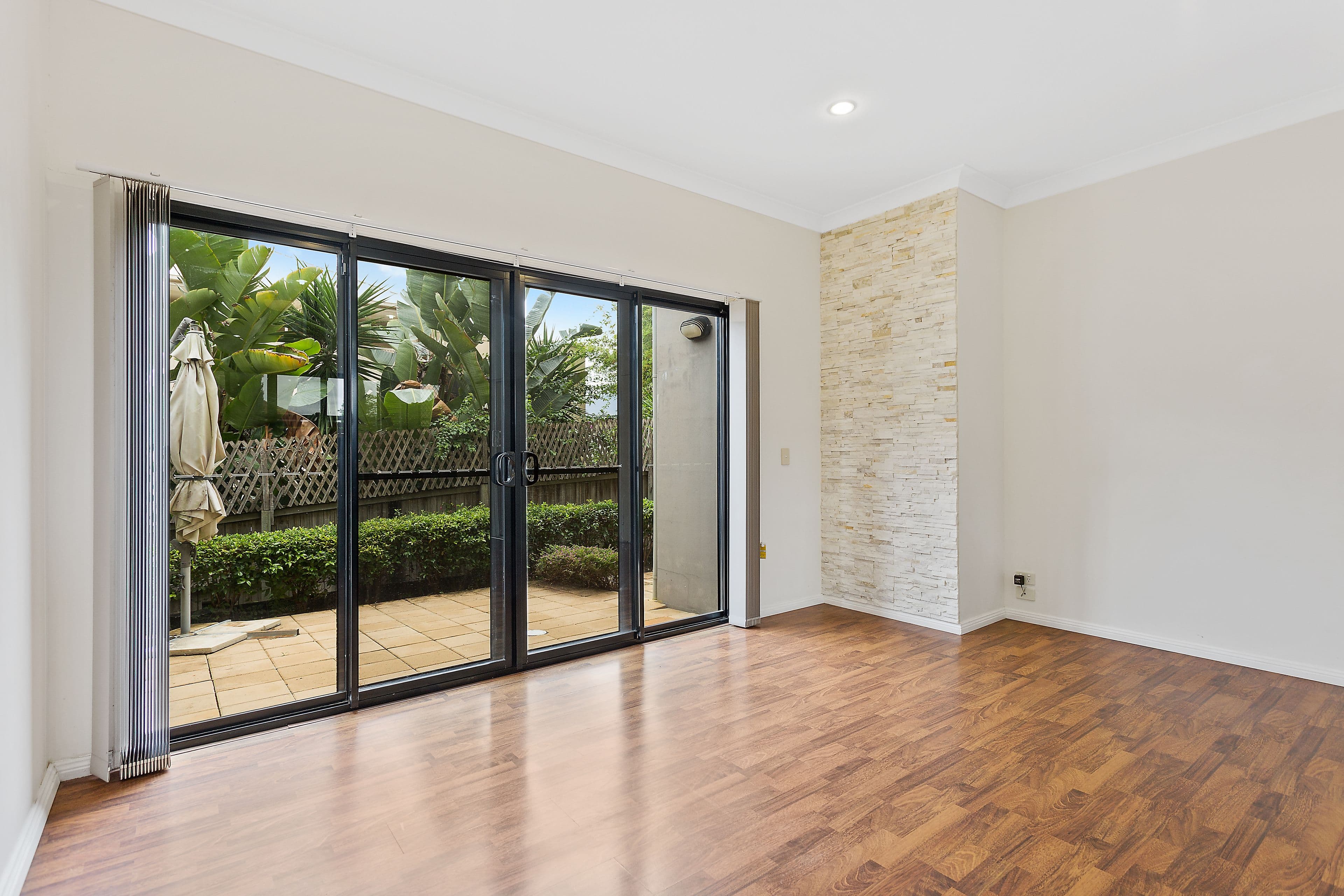 15 Blue Ridge Crescent, Varsity Lakes QLD 4227, Varsity Lakes - Thumbnail 2