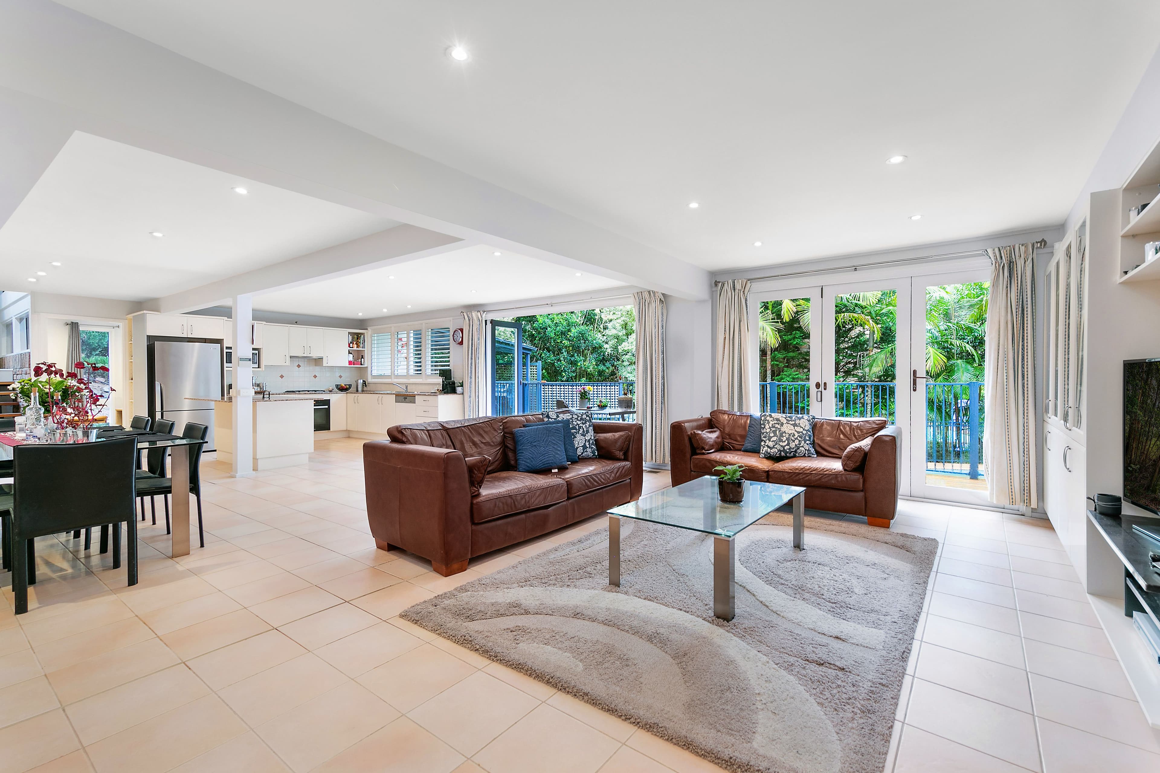 5 Azalea Gardens, Wahroonga NSW 2076, Wahroonga - Thumbnail 2