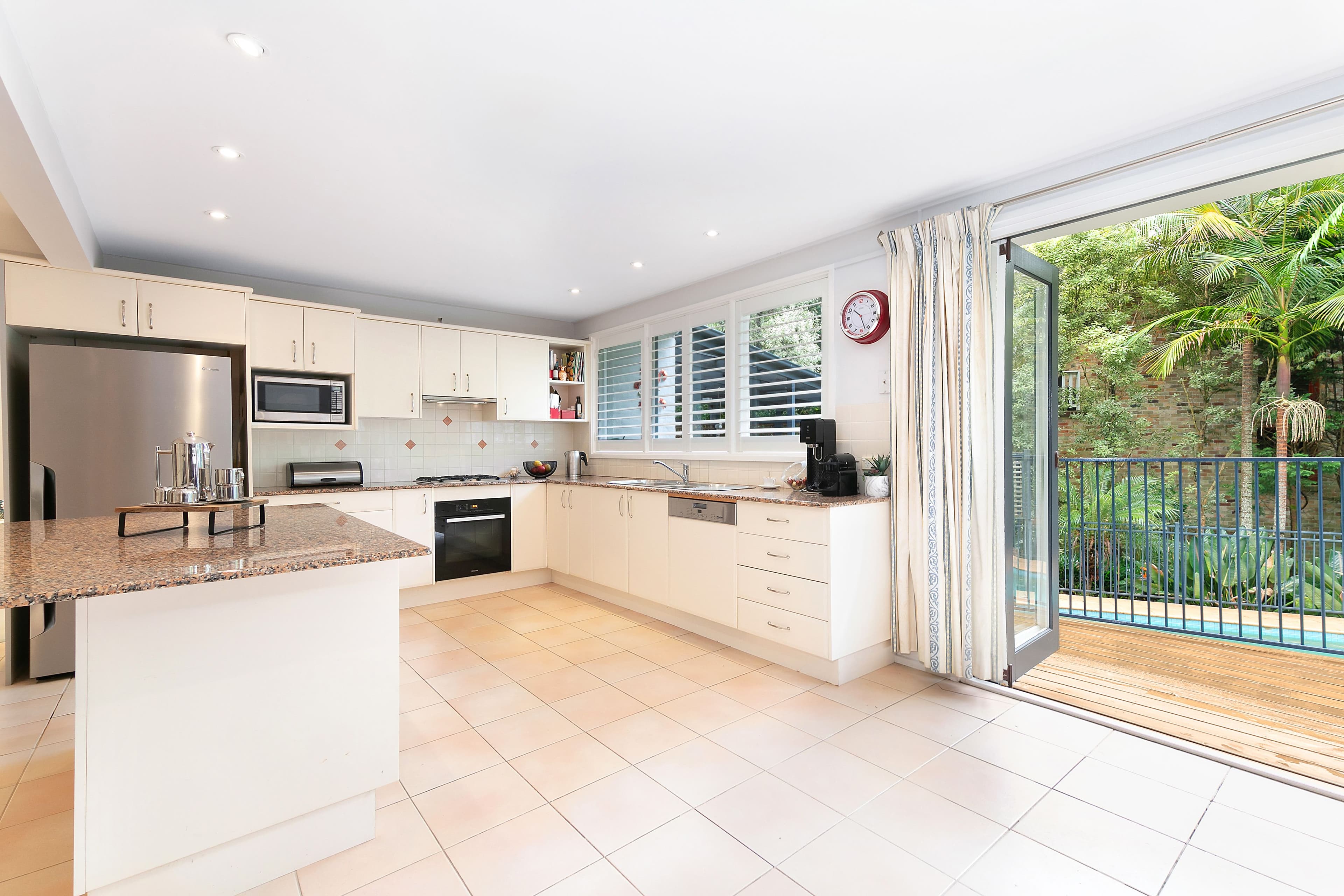 5 Azalea Gardens, Wahroonga NSW 2076, Wahroonga - Thumbnail 3