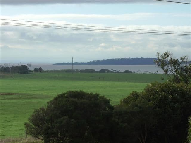 47 Phillip Island Road, Surf Beach VIC 3922, Surf Beach - Thumbnail 4