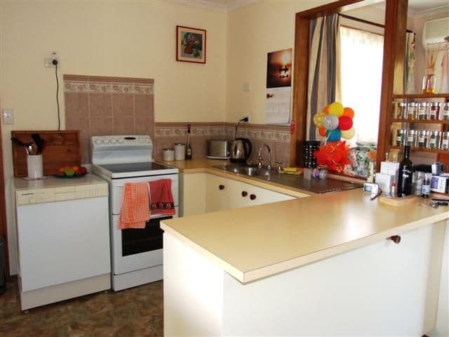 47 Phillip Island Road, Surf Beach VIC 3922, Surf Beach - Thumbnail 6