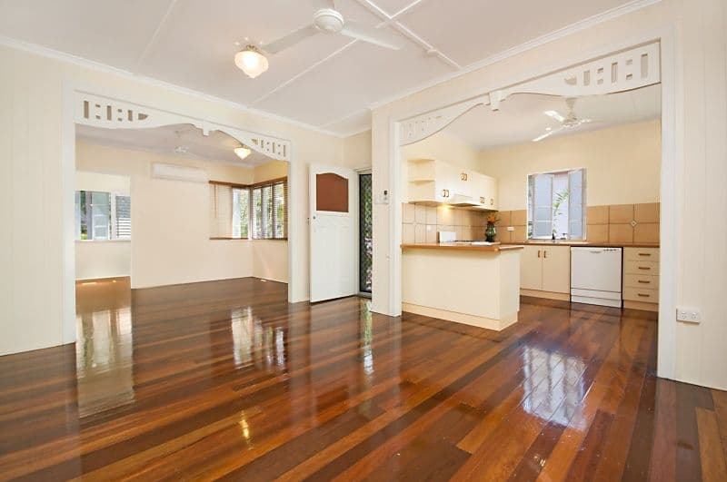 94 Stagpole Street, WEST END QLD 4810, West End - Thumbnail 6