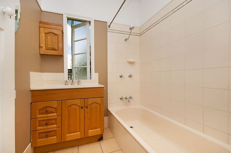 94 Stagpole Street, WEST END QLD 4810, West End - Thumbnail 7