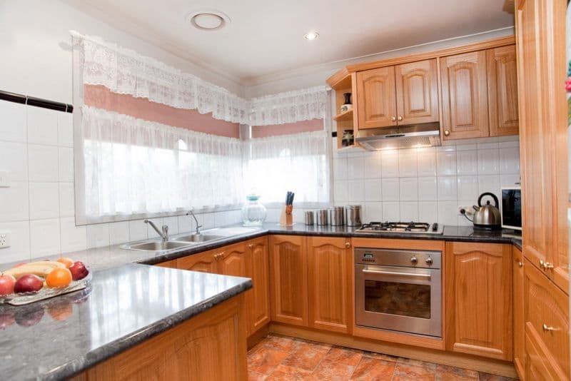 37 Carrington Boulevard, THOMASTOWN VIC 3074, Thomastown - Thumbnail 2