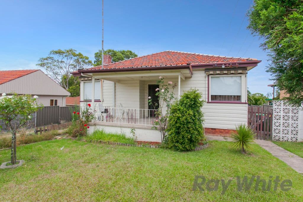 8 Mount Street, MARYLAND NSW 2287, Maryland - Image 1