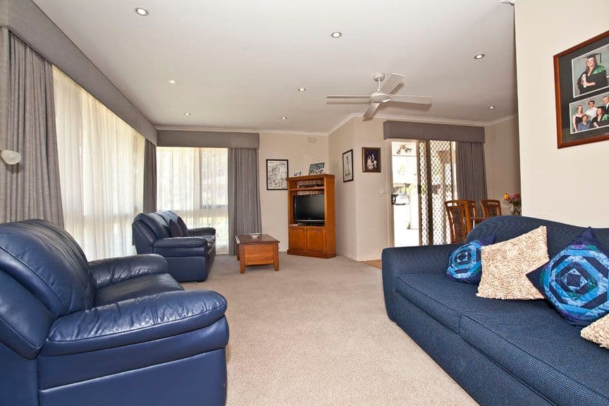 9 Wenden Court, GLEN WAVERLEY VIC 3150, Glen Waverley - Thumbnail 5
