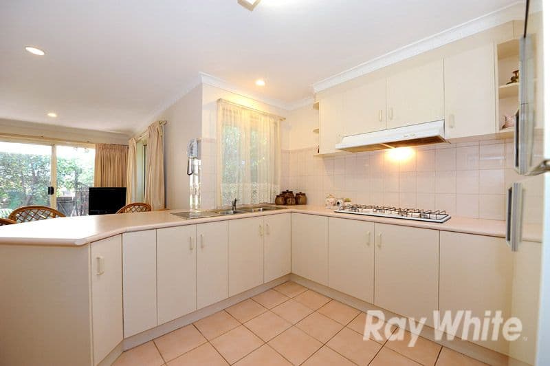 15 Hardy Court, BERWICK VIC 3806, Berwick - Thumbnail 4