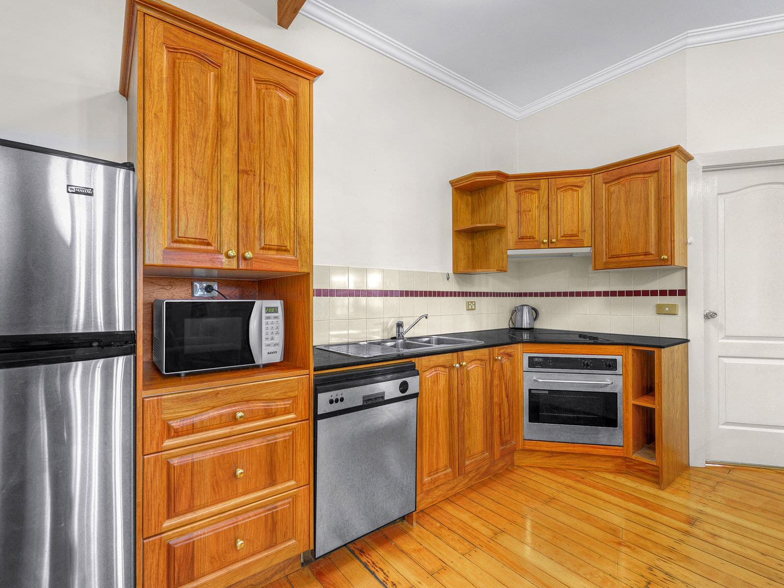 59 Leichhardt Street, Spring Hill QLD 4000, Spring Hill - Thumbnail 4
