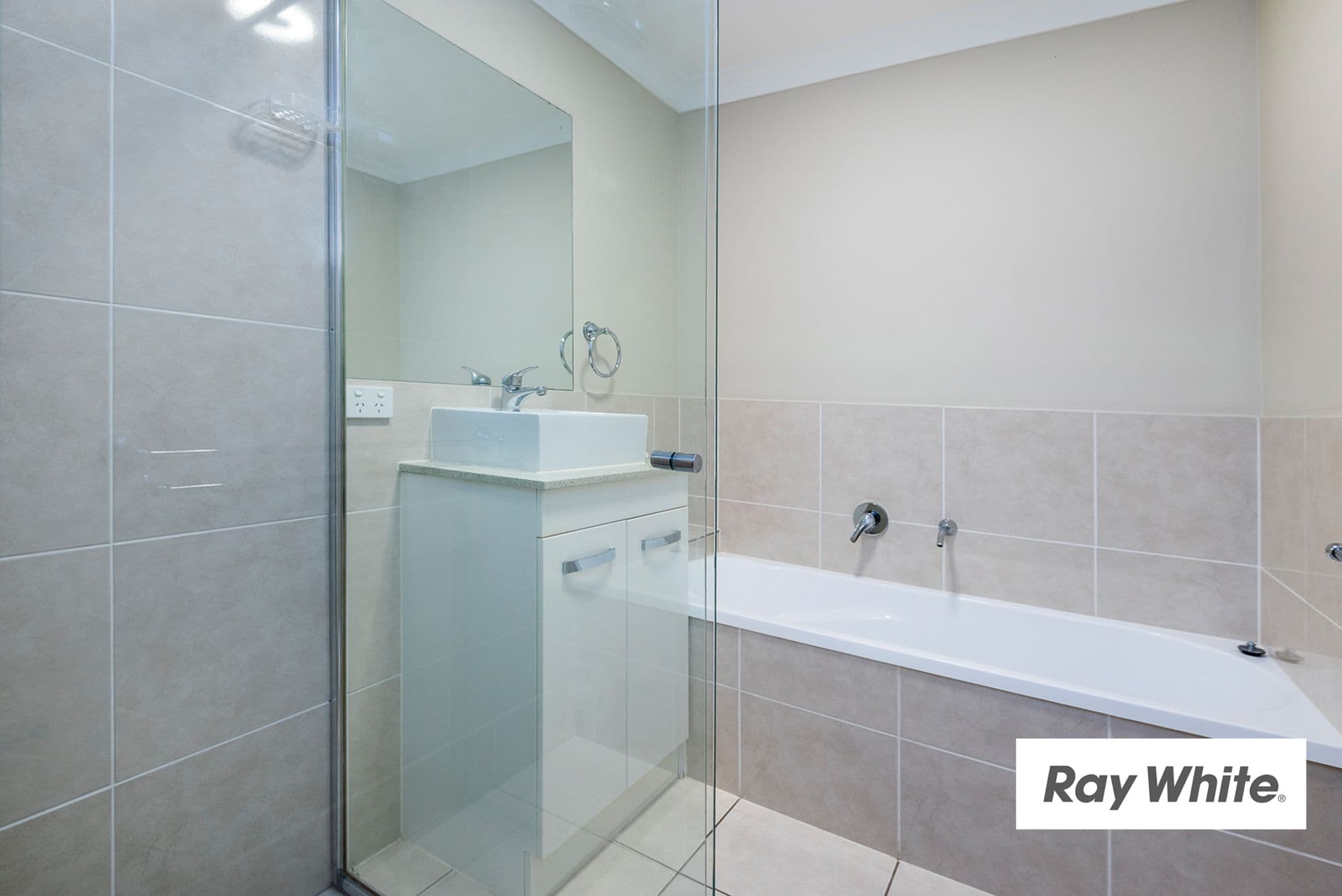 54 John Crescent, Pimpama QLD 4209, Pimpama - Thumbnail 4
