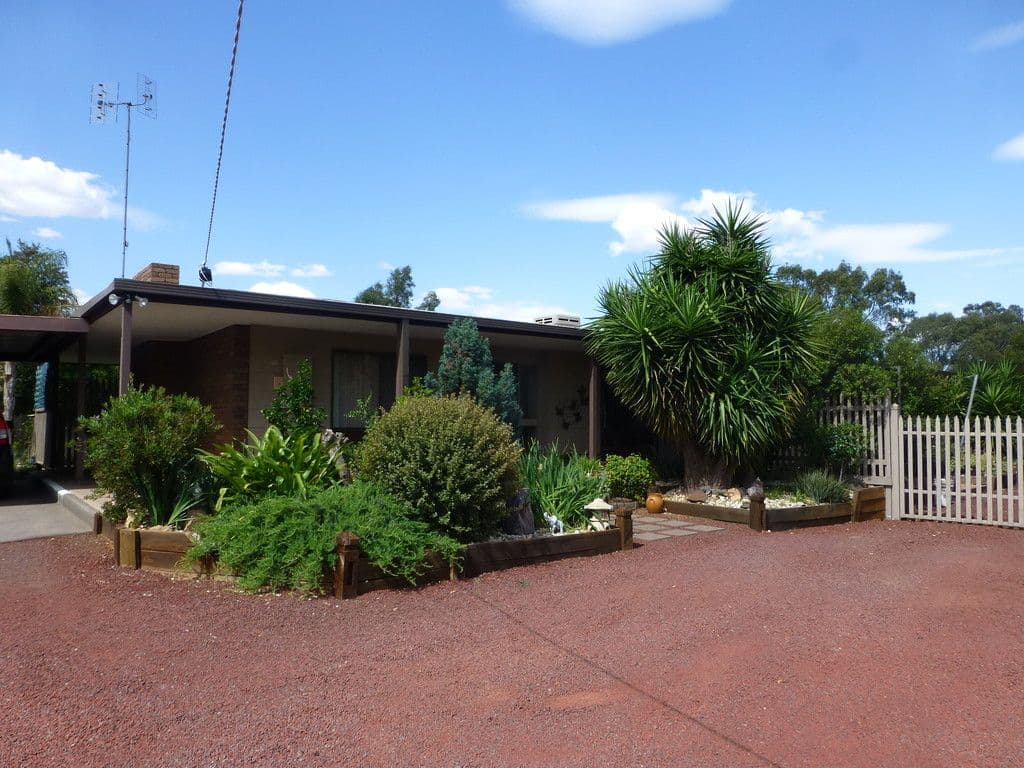 7 James Street, Southside QLD 4570, Southside - Image 1