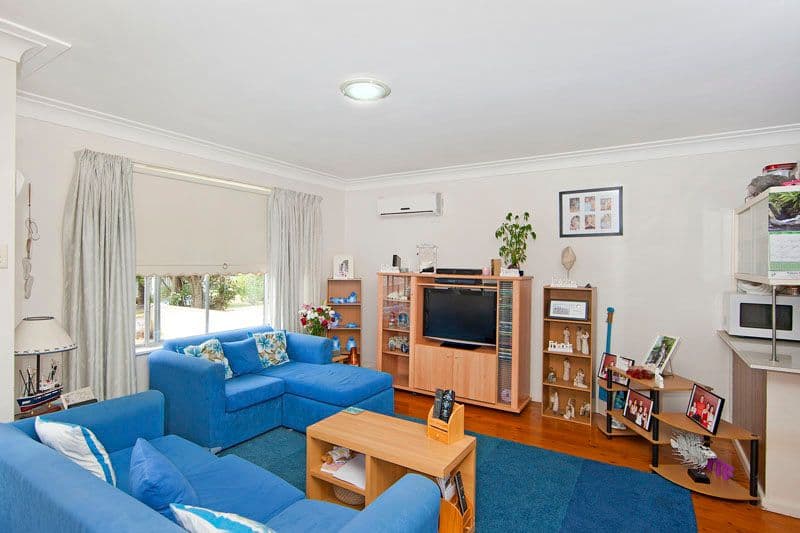 26 Sunrise Avenue, BUDGEWOI NSW 2262, Budgewoi - Thumbnail 4