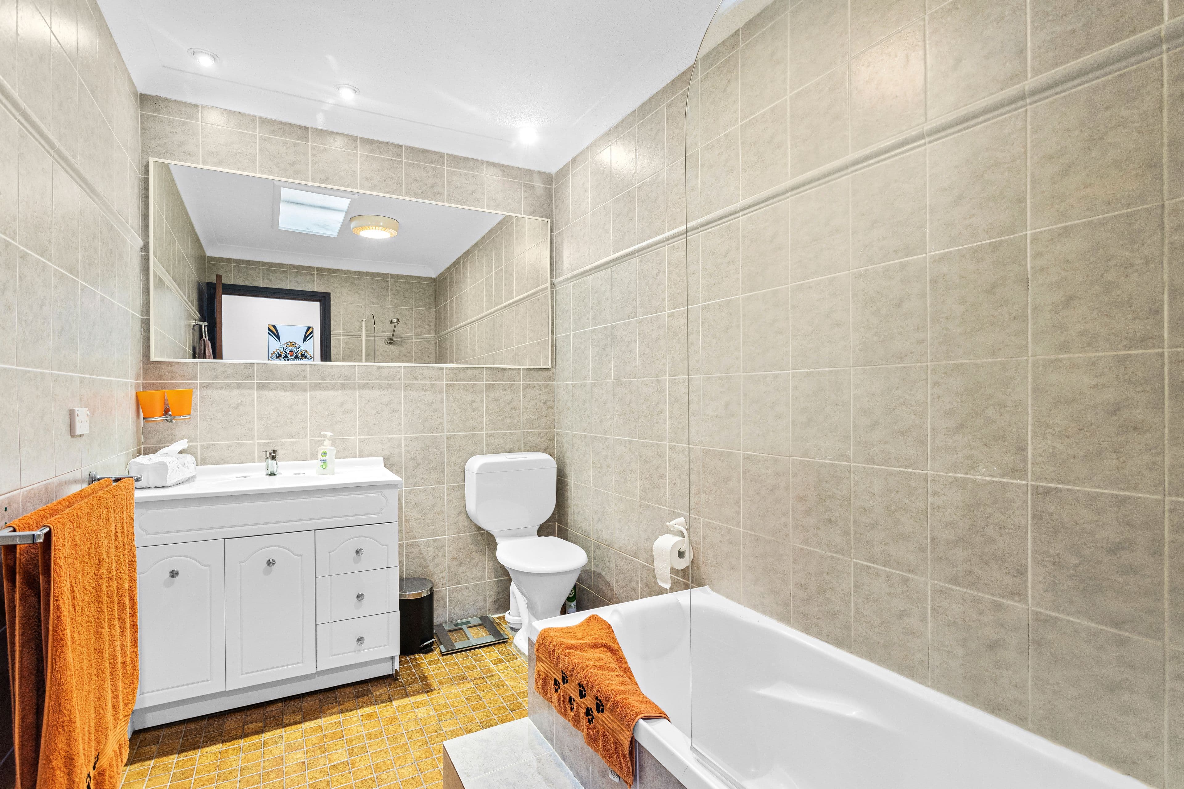 16 Strata Avenue, Barrack Heights - Thumbnail 7