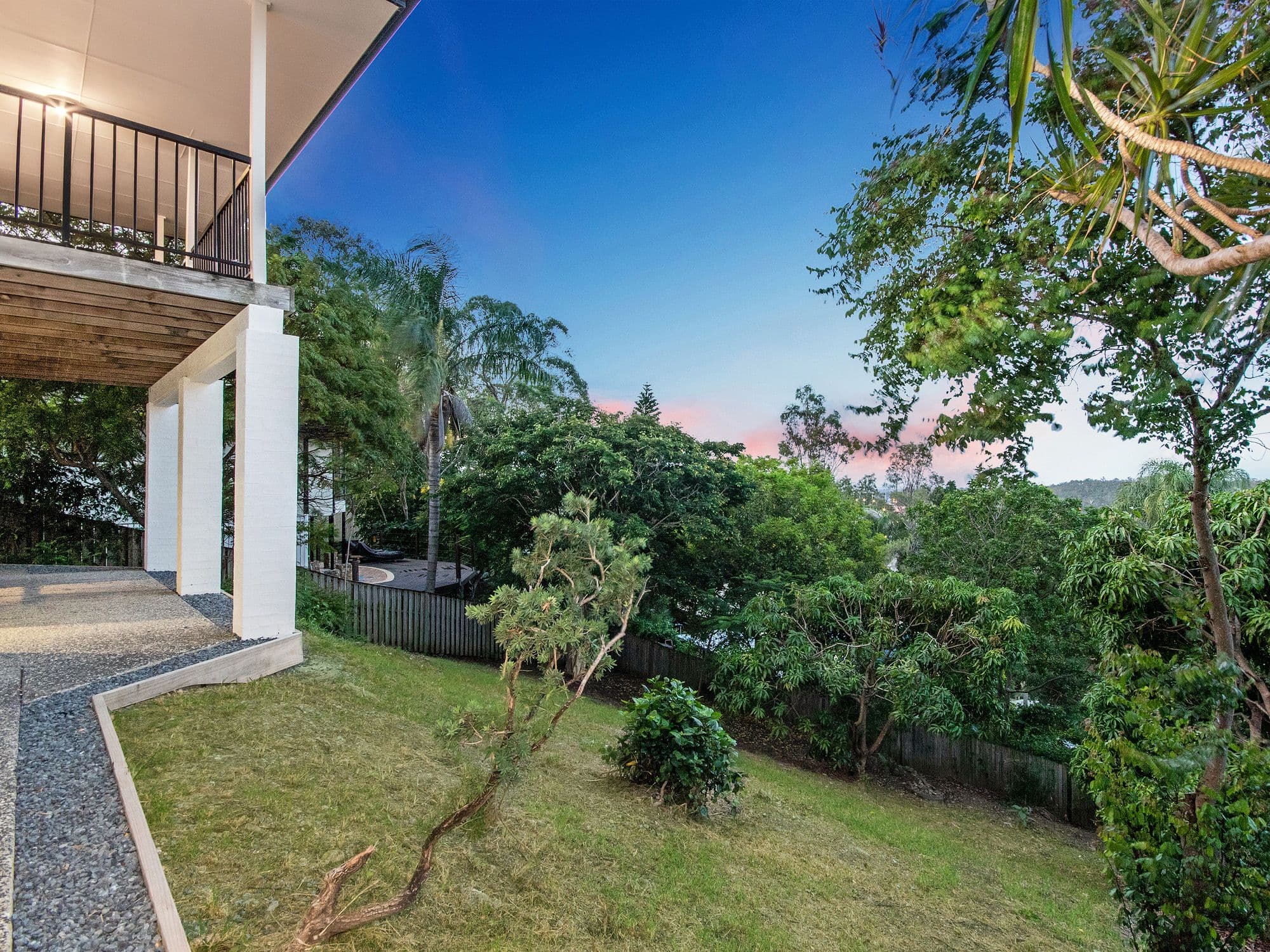 32 Palmerston Drive, Oxenford QLD 4210, Oxenford - Thumbnail 3