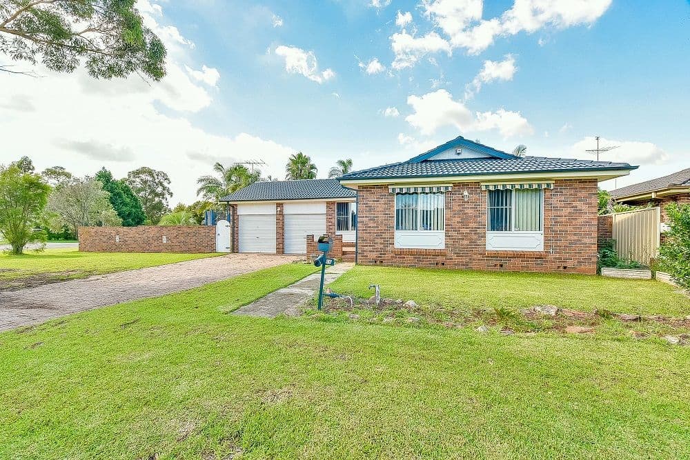 69 Hamlet Crescent, Rosemeadow NSW 2560, Rosemeadow - Image 1