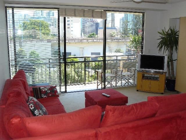 5 Buzacott Street, Gordonvale, QLD, 4865, Gordonvale - Thumbnail 2