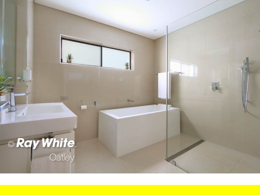 62 Gungah Bay Road, OATLEY NSW 2223, Oatley - Thumbnail 3