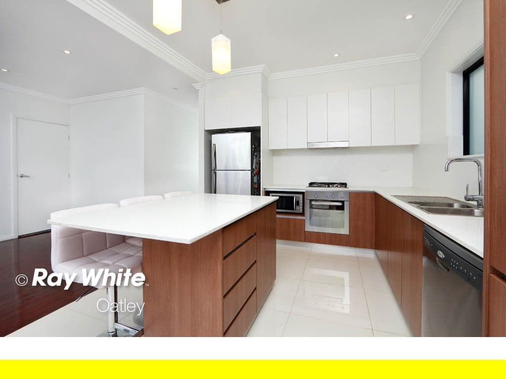 62 Gungah Bay Road, OATLEY NSW 2223, Oatley - Thumbnail 4