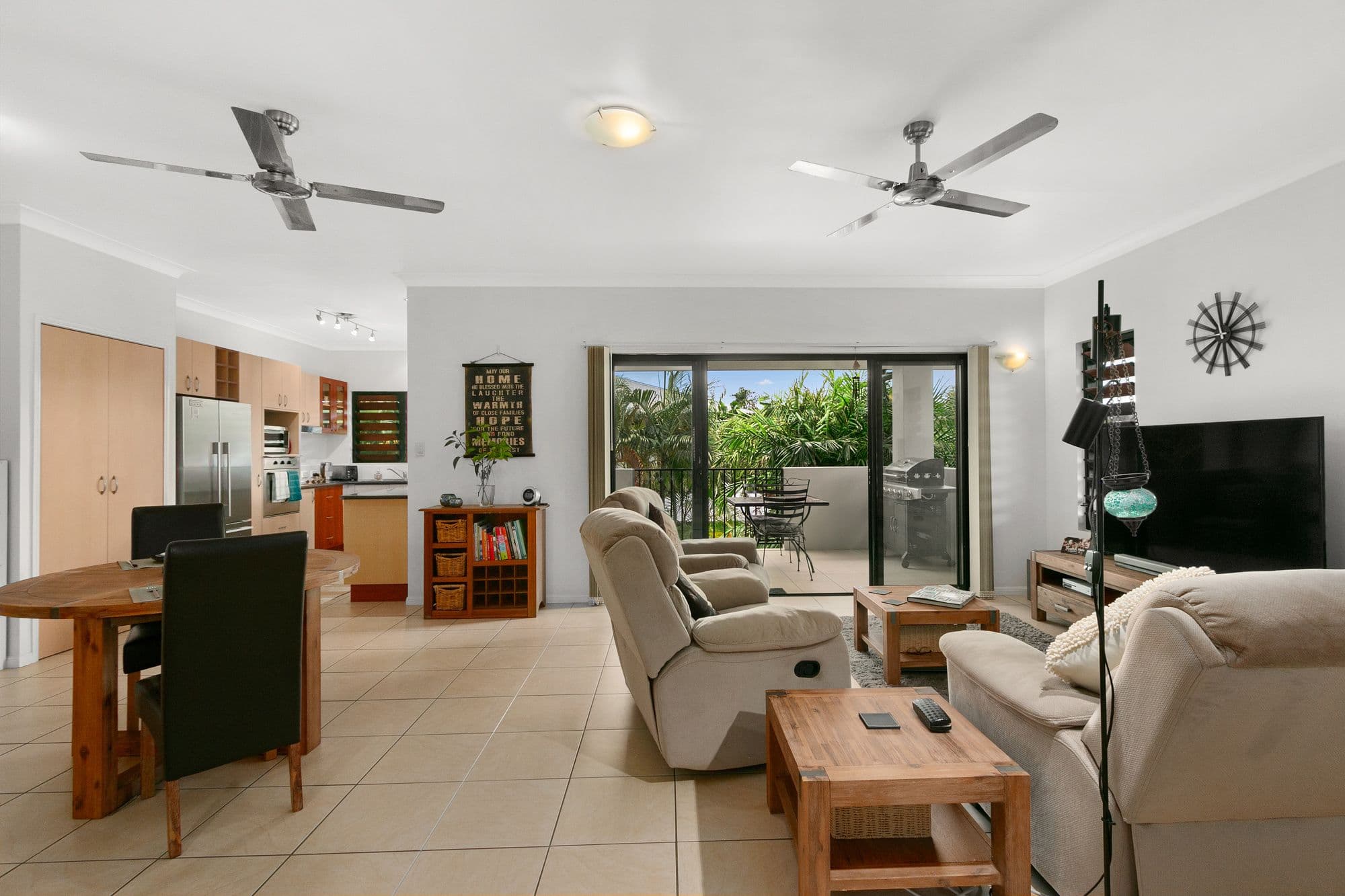 78 Trinity Beach Road, Trinity Beach QLD 4879, Trinity Beach - Thumbnail 2