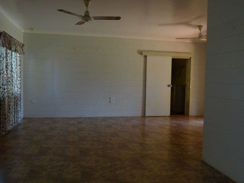 6 Foxwood Avenue, Wangan QLD 4871, Wangan - Thumbnail 8