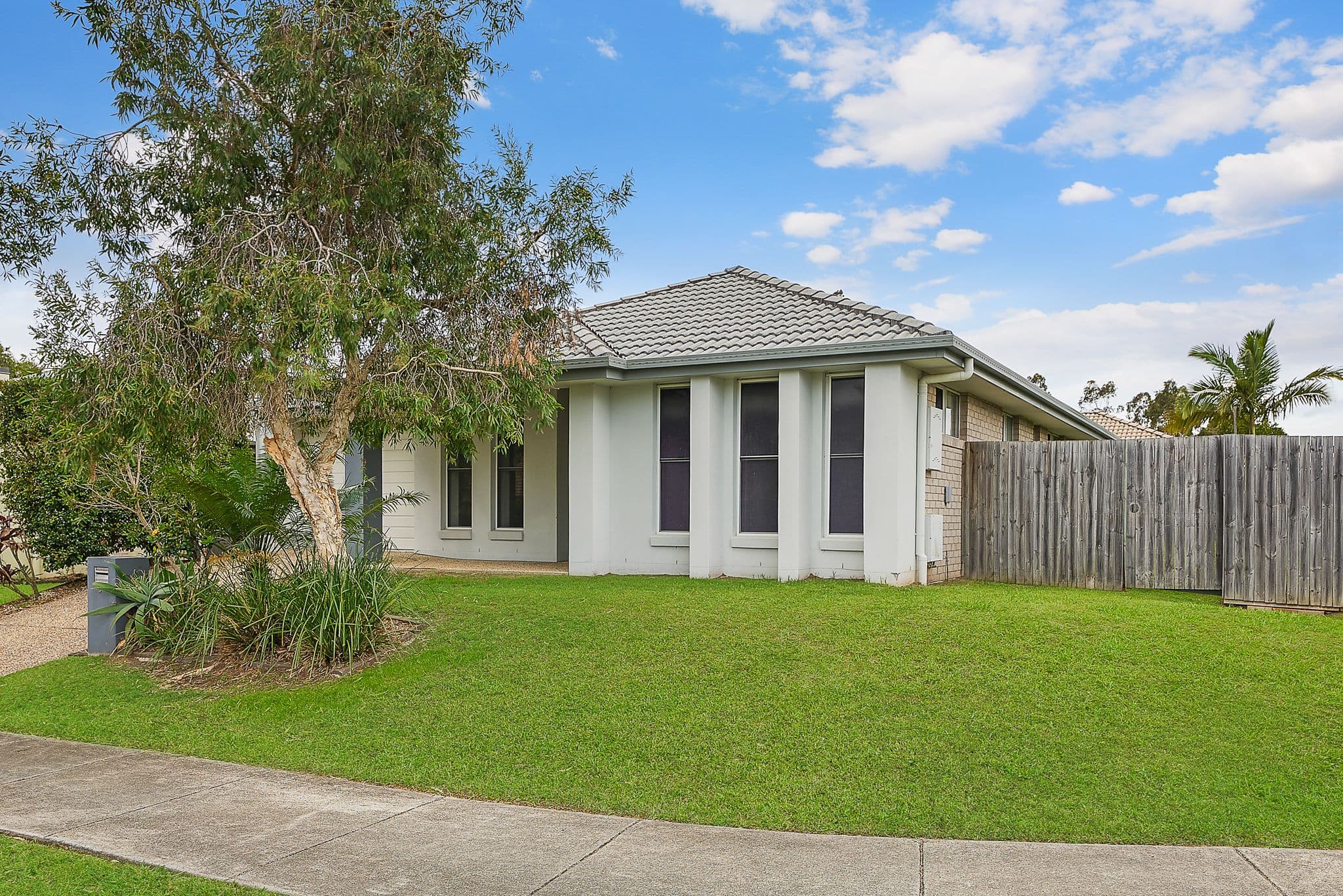 33 Melville Parade, North Lakes QLD 4509, North Lakes - Thumbnail 2